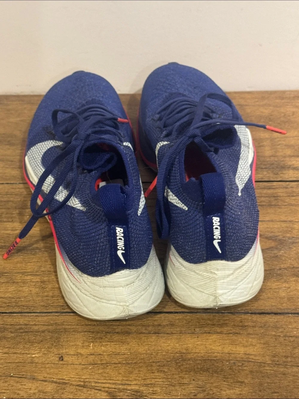 Nike Flyknit Running Shoes - Mens US 5.5 EUR 38